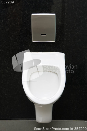 Image of urinal
