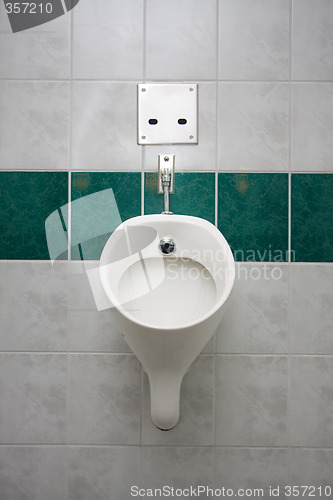 Image of Urinal