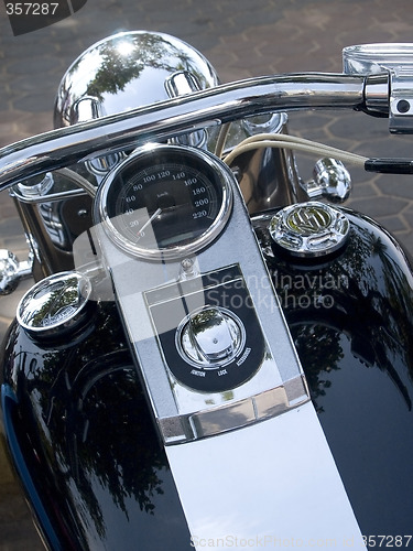 Image of Front of motorcycle