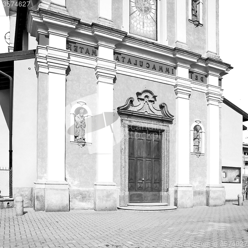 Image of orange    in italy europe milan     religion and sunlight old ar