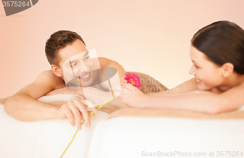 Image of couple in spa