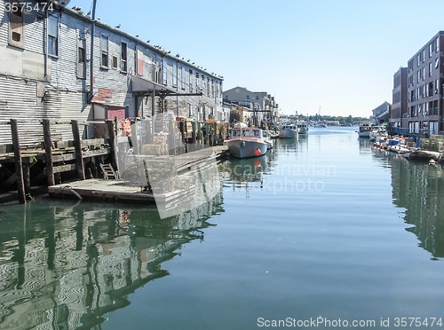 Image of harbor scenery in Portland