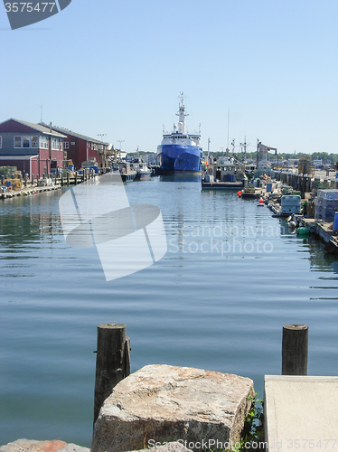 Image of harbor scenery in Portland