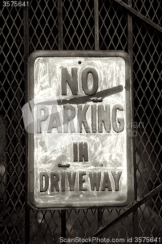 Image of No Parking Sign