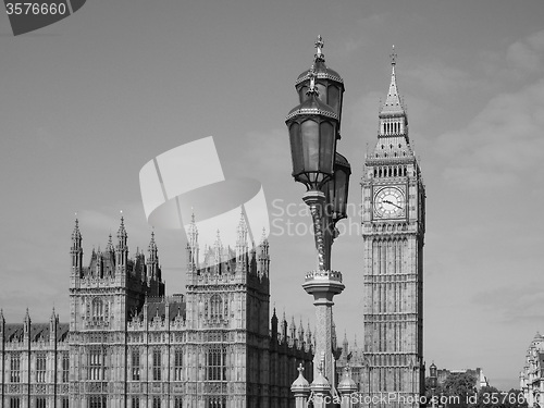 Image of Black and white Houses of Parliament in London