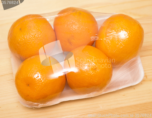 Image of oranges