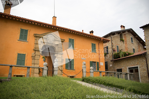 Image of Italian villa