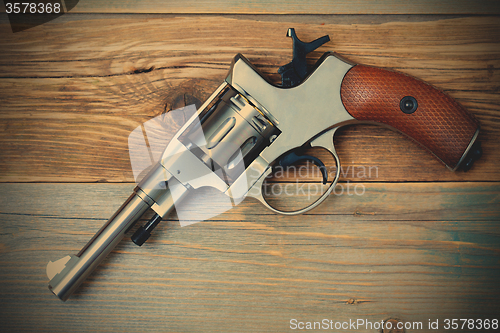 Image of revolver pistol with the hammer cocked