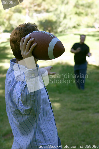 Image of Throwing football