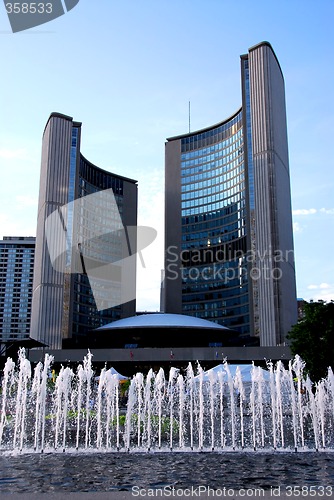 Image of Toronto city hall