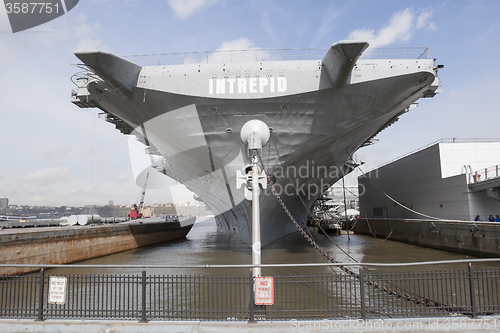 Image of USS Intrepid in New York City
