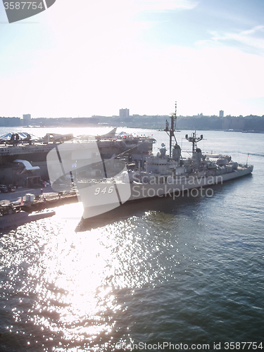 Image of USS Edson in New York City