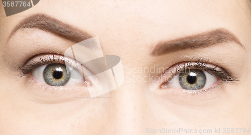 Image of woman eyes