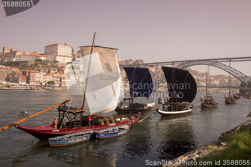 Image of EUROPE PORTUGAL PORTO RIBEIRA OLD TOWN DOURO RIVER