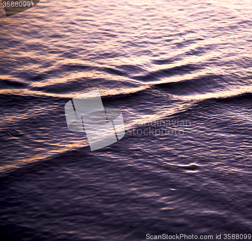 Image of    kho tao bay abstract of a   gold orange line