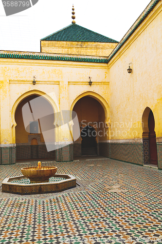 Image of fountain in morocco antique construction  mousque palace
