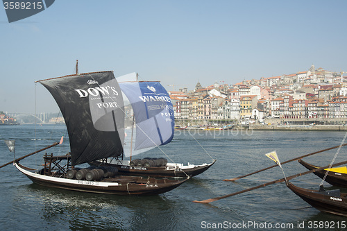 Image of EUROPE PORTUGAL PORTO RIBEIRA OLD TOWN DOURO RIVER