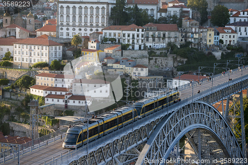 Image of EUROPE PORTUGAL PORTO RIBEIRA OLD TOWN DOURO RIVER