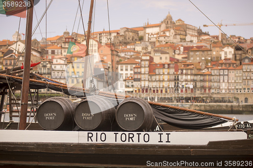 Image of EUROPE PORTUGAL PORTO RIBEIRA OLD TOWN DOURO RIVER