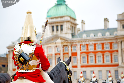 Image of for     queen in london  