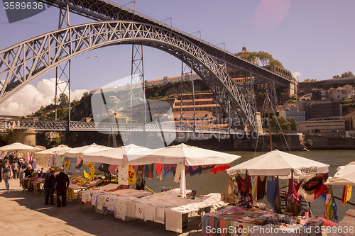 Image of EUROPE PORTUGAL PORTO RIBEIRA OLD TOWN DOURO RIVER