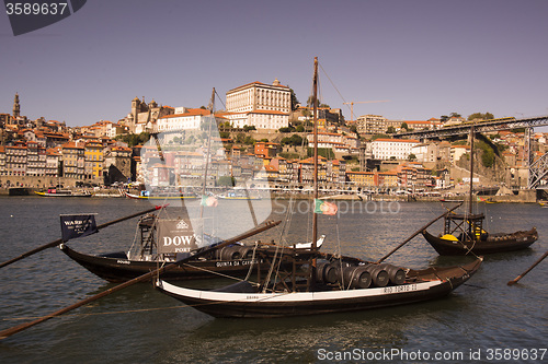 Image of EUROPE PORTUGAL PORTO RIBEIRA OLD TOWN DOURO RIVER