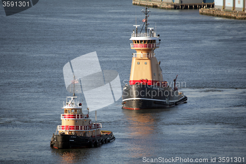 Image of Tugboats in East River