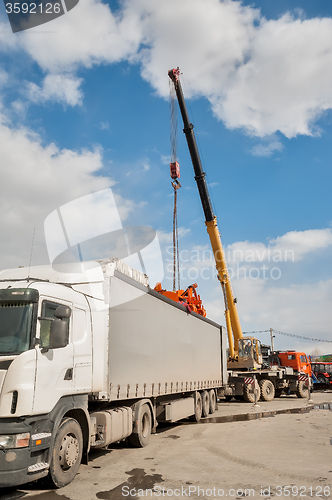Image of Loading of equipment on agricultural exhibition