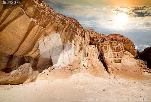 Image of Mountains of canyon