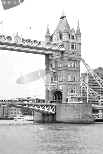 Image of london tower in england old bridge and the cloudy sky