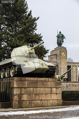 Image of Russian tank of the WWII 