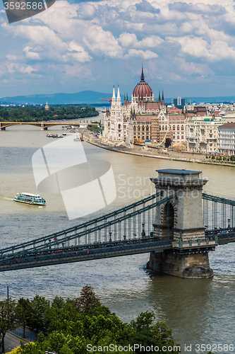 Image of Chain Bridge and Hungarian Parliament, Budapest, Hungary