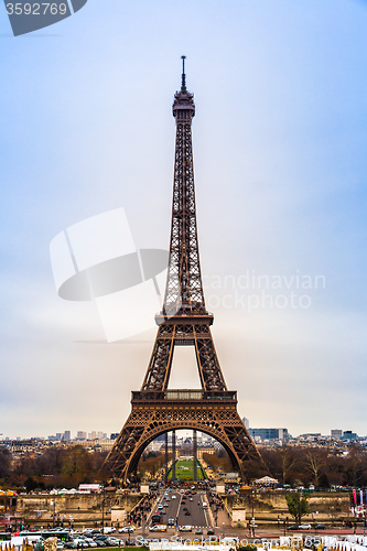 Image of Eiffel Tower in Paris France