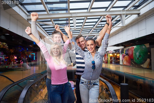 Image of friends in shopping