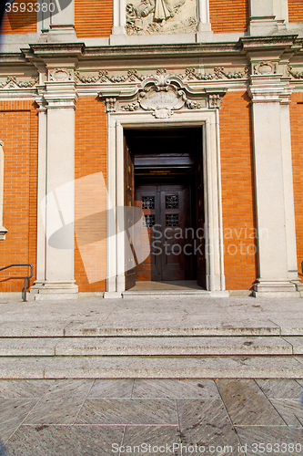 Image of door   in italy  lombardy   column    pavement