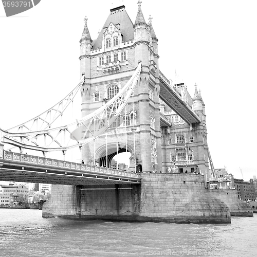 Image of london tower in england old bridge and the cloudy sky