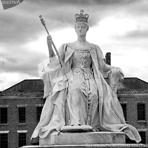 Image of historic   marble and statue in old city of london england