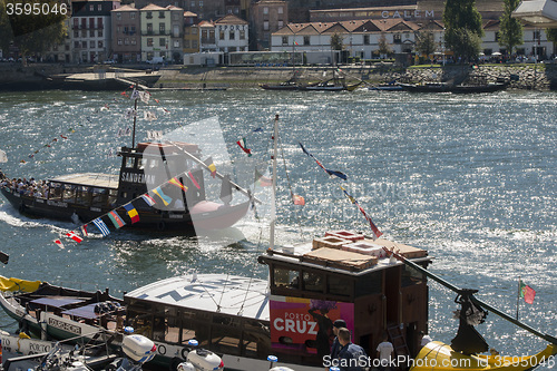 Image of EUROPE PORTUGAL PORTO RIBEIRA OLD TOWN DOURO RIVER