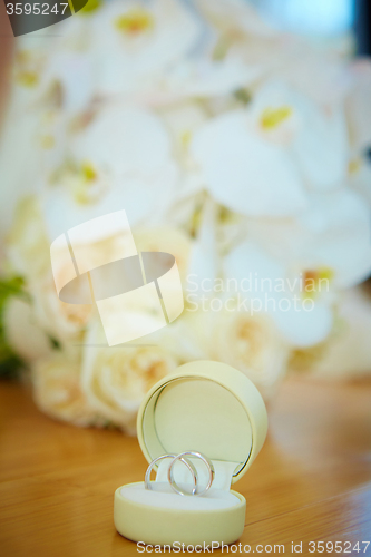 Image of wedding bouquet and rings