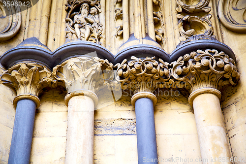 Image of england  historic   marble  in old city of london 