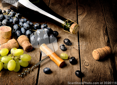 Image of Grape and wine on table