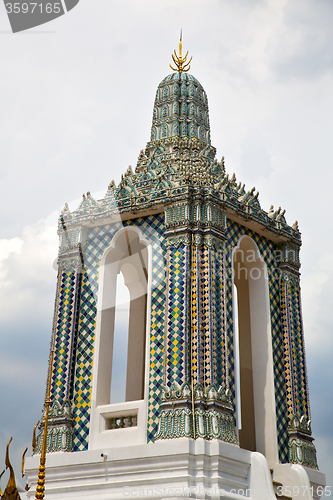 Image of  thailand asia    bangkok rain   cross colors  roof      sky    