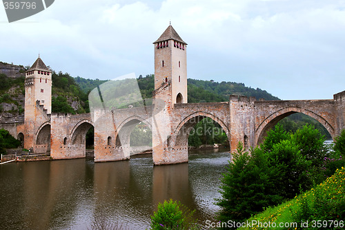 Image of Valentre bridge in Cahors France