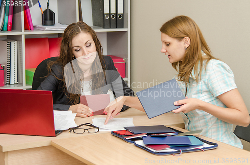 Image of Recruitment specialist resume not like girls