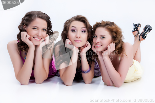 Image of Three Young Women