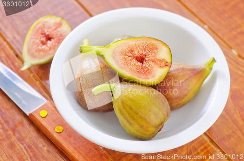 Image of fresh figs