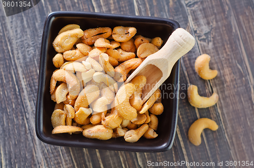 Image of cashew