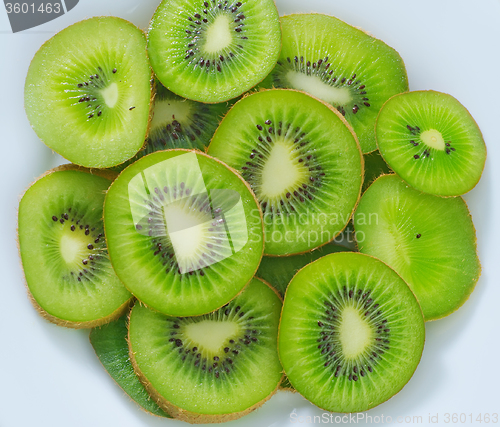 Image of fresh kiwi