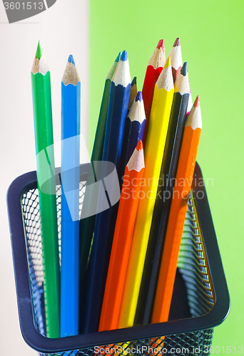 Image of color pencils