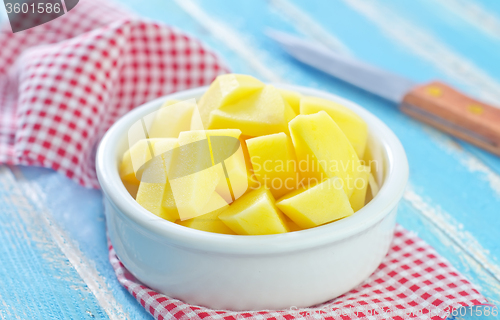 Image of raw potato